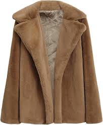 Cárdigan Cocila: El Compañero Perfecto para Vestir Hippie en Invierno