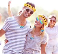 Complementos Disfraz Hippie Hombre: Dale Vida a Tu Look